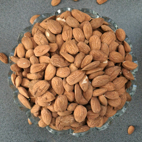 مغز بادام شاهرودی